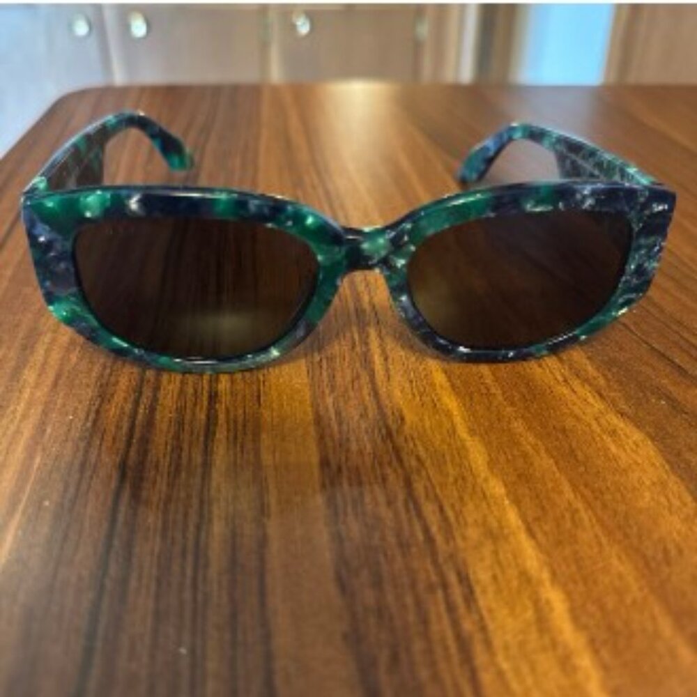 DIFF Sunglasses - image 2